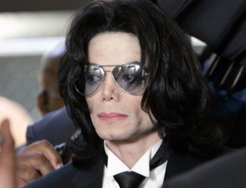 Michael Jackson - Újabb megdöbbentő bizonyítékok Michael Jackson ellen