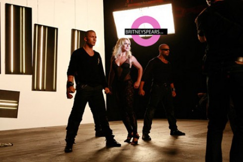 Britney Spears - Exkluzív fotók Britney új klipjéből