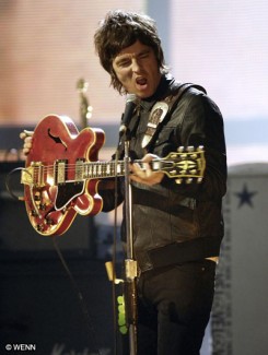 Noel Gallagher - Noel Gallagher szólóban folytatja