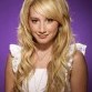 Ashley Tisdale - Ashley hangja mesébe illő