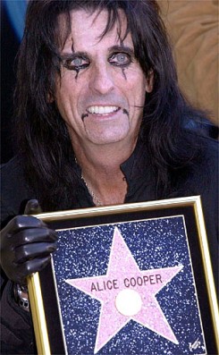 Alice Cooper - Alice Cooper is csillagot kapott!