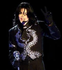 Michael Jackson - Elnapolták a Jackson-pert