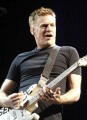 Bryan Adams - Bryan Adams lép fel az idei Kapcsolat-koncerten