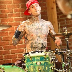Blink 182 - Kártérítés a zenésznek Blink 182 - Kártérítés a zenésznek