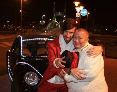 VIVA - A Pa-Dö-Dö énekesnője és Varga Viktor énekli az idei Teleton hivatalos dalát